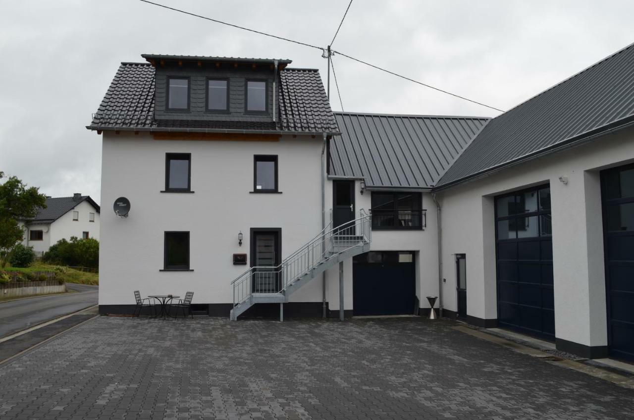 Beim Hooch "Marie" Apartment Brucktal Bagian luar foto