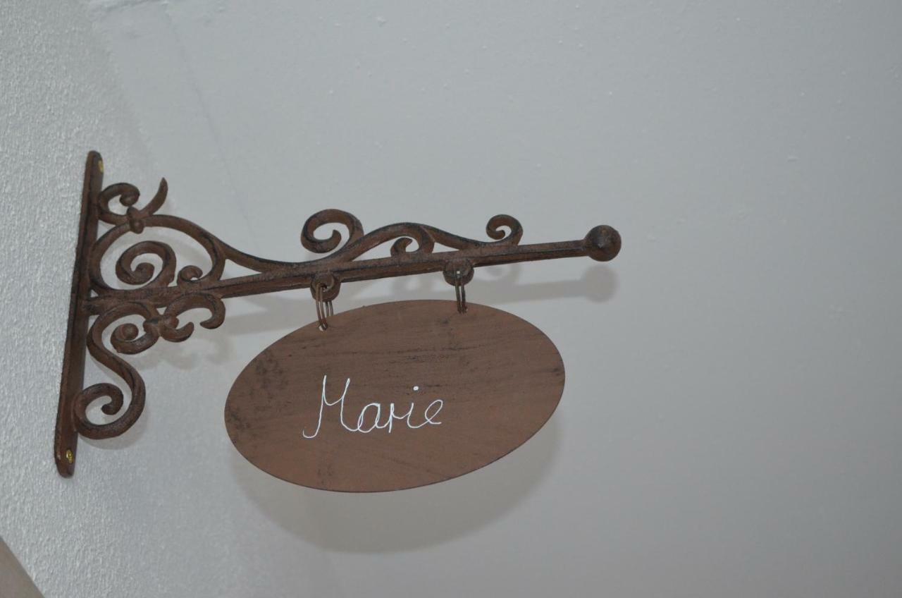 Beim Hooch "Marie" Apartment Brucktal Bagian luar foto
